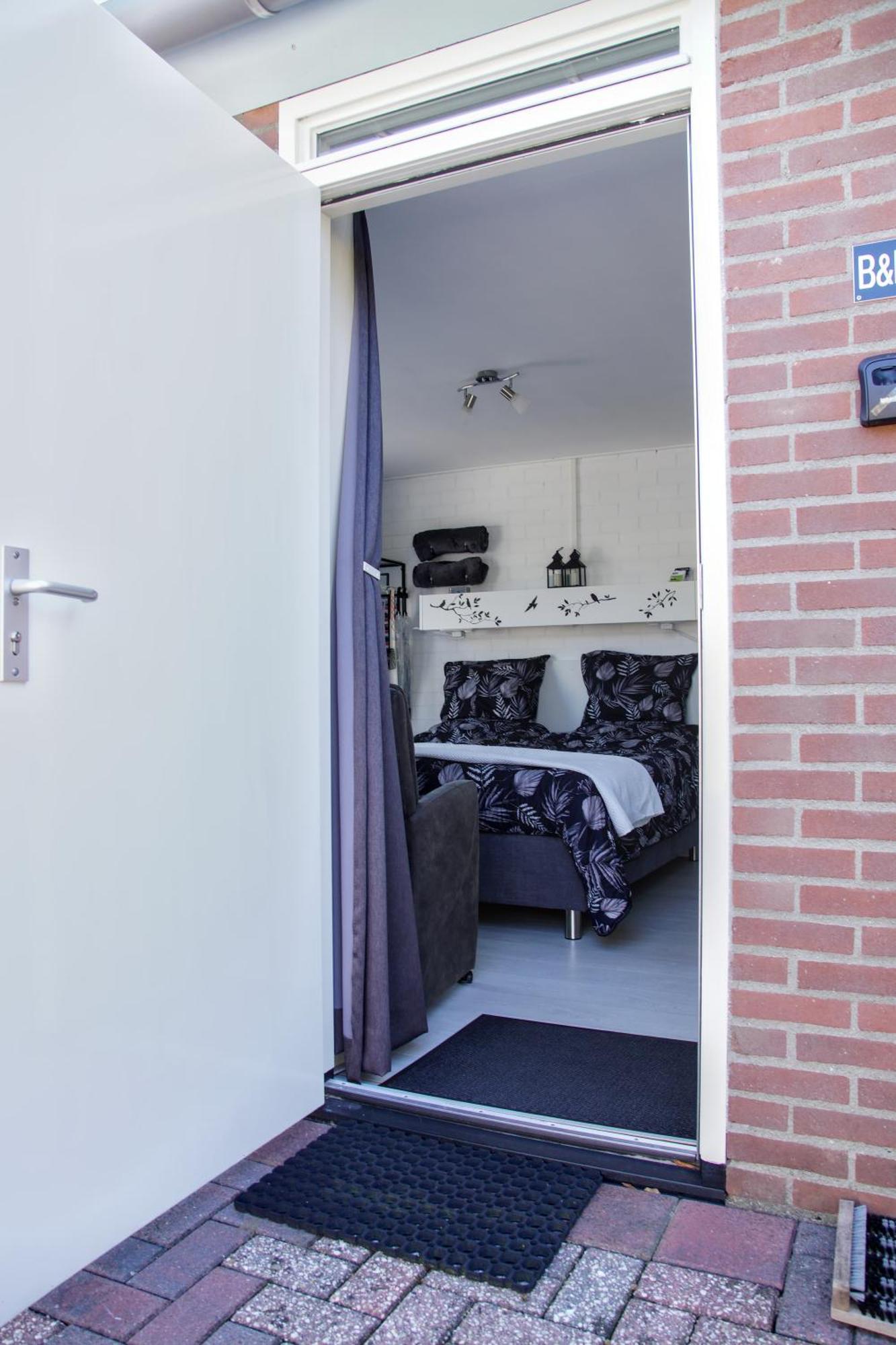Emmen Bed And Breakfast Exterior photo